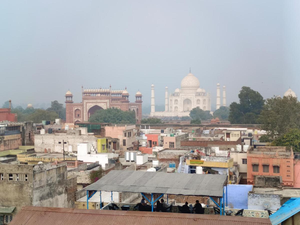 Hotel India Inn Walking Distance From Taj Mahal-- Rooftop Taj Mahal View Agra  Buitenkant foto