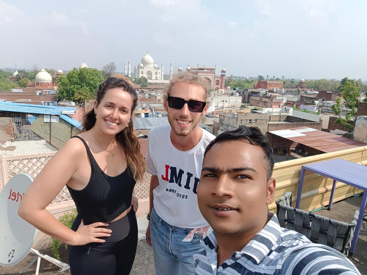 Hotel India Inn Walking Distance From Taj Mahal-- Rooftop Taj Mahal View Agra  Buitenkant foto