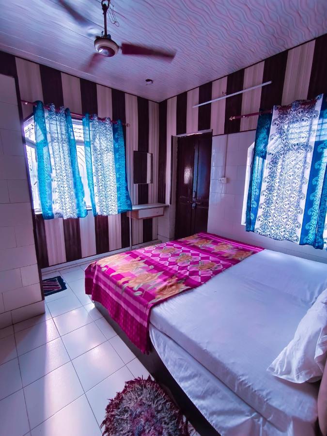 Hotel India Inn Walking Distance From Taj Mahal-- Rooftop Taj Mahal View Agra  Buitenkant foto
