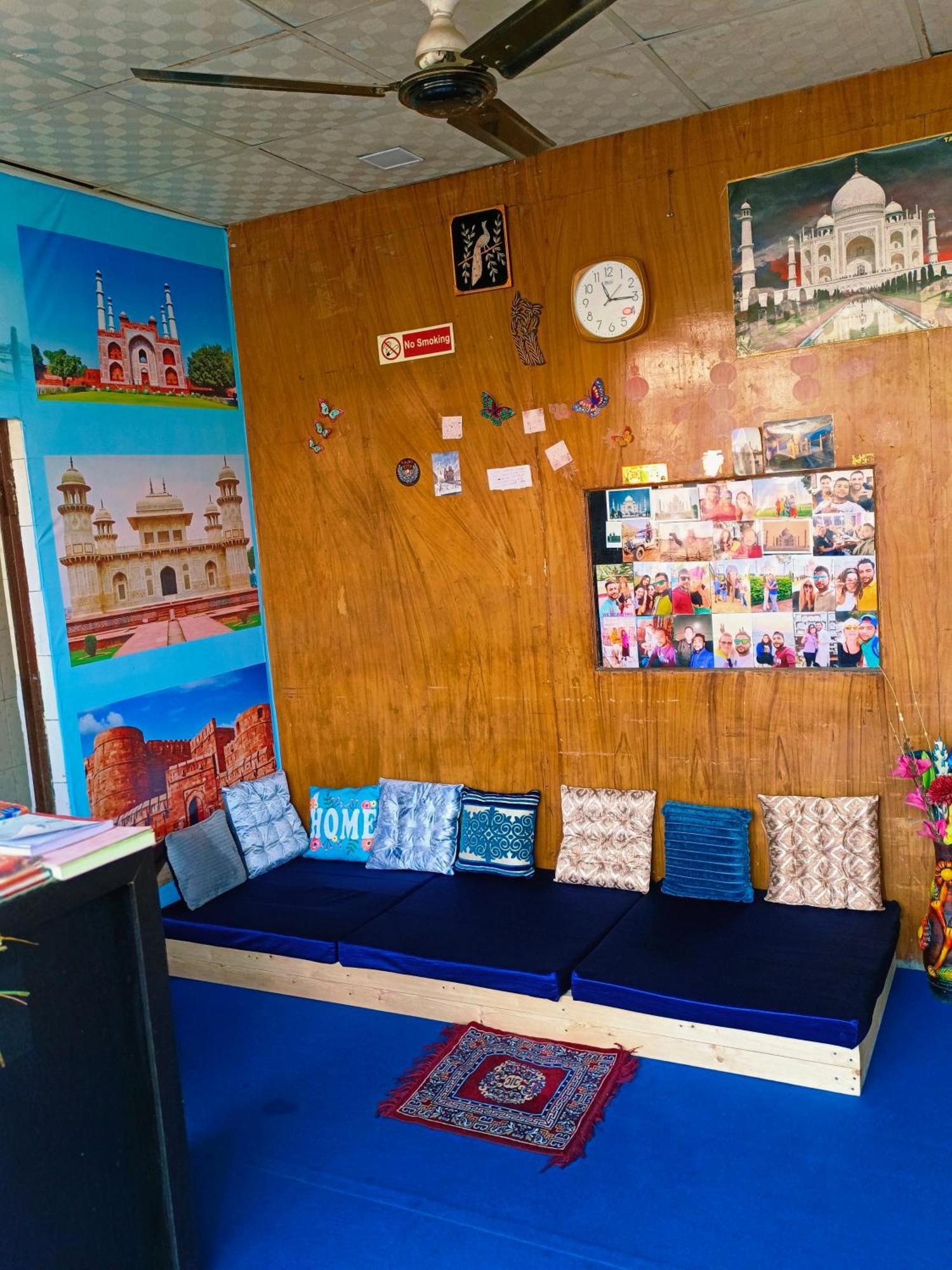 Hotel India Inn Walking Distance From Taj Mahal-- Rooftop Taj Mahal View Agra  Buitenkant foto